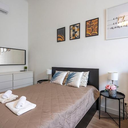 Spacious Cozy Home With 4Bedroom In The Heart Of Bp Budapest Exterior foto